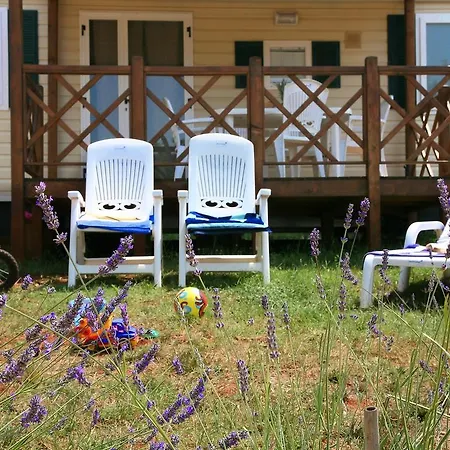 Holiday Camping Park Umag.11 Casa de Férias Umago